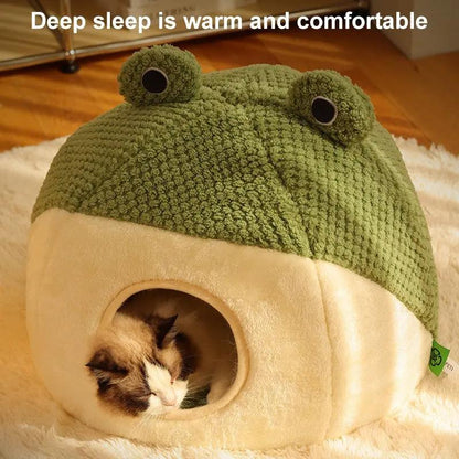 Pawsome™ Plush Frog-Shaped Pet Nest 
