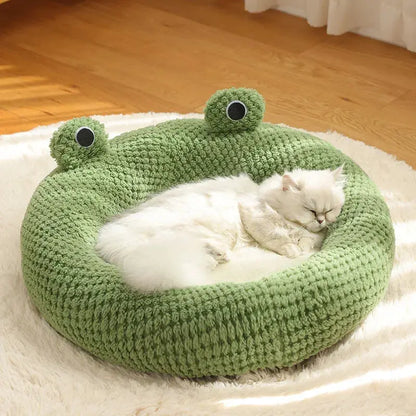 Pawsome™ Plush Frog-Shaped Pet Nest 