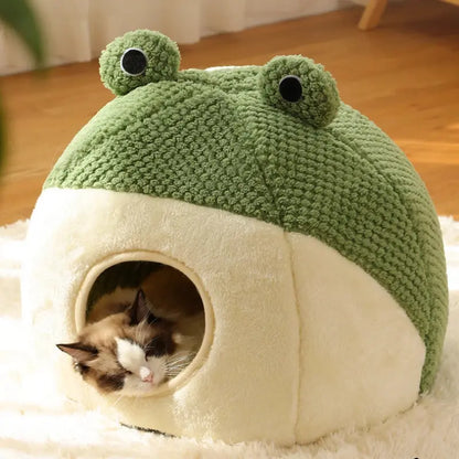 Pawsome™ Plush Frog-Shaped Pet Nest 