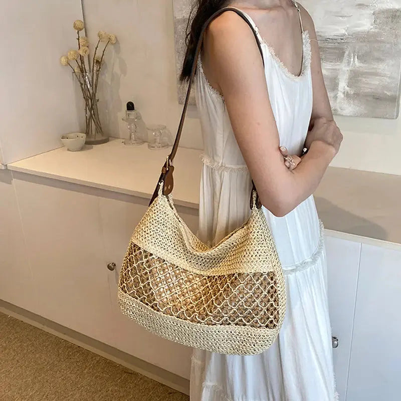 Veloria™ Bow-Knot Straw Shoulder Tote 