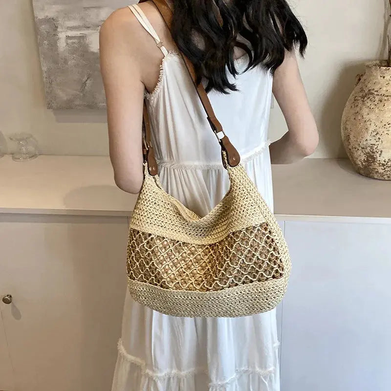 Veloria™ Bow-Knot Straw Shoulder Tote 