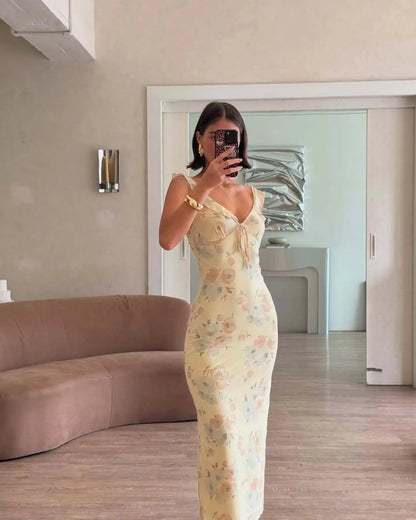 Veloria™ Floral Plunge Backless Maxi Dress 