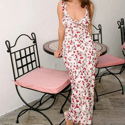 Veloria™ Floral Plunge Backless Maxi Dress 