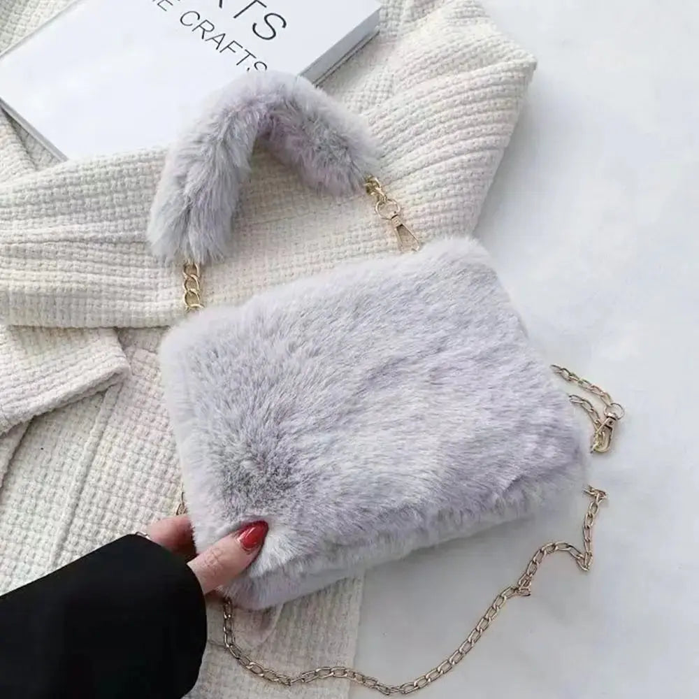 Veloria™ Fluffy Plush Shoulder Bag 