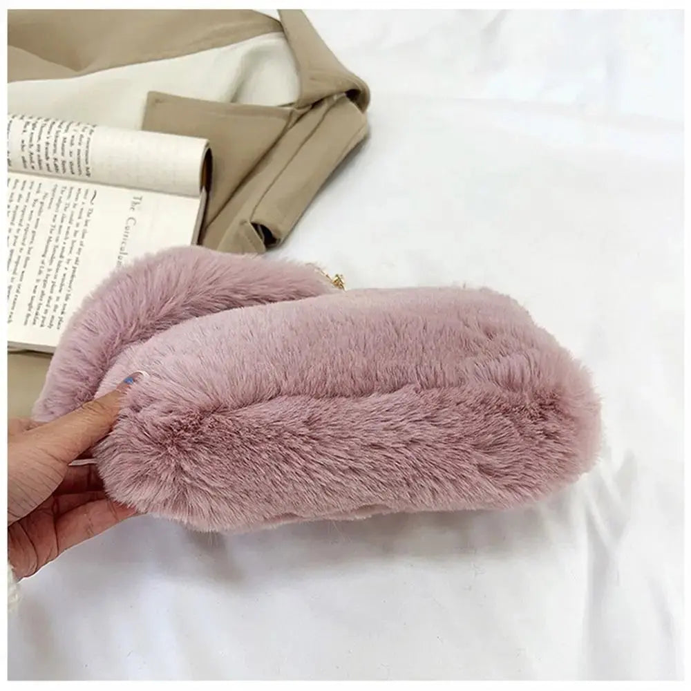 Veloria™ Fluffy Plush Shoulder Bag 