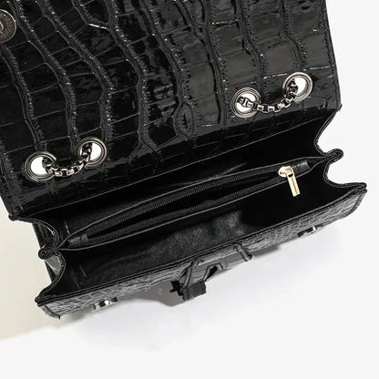 Veloria™ Luxe Panther Chain Flap Bag 