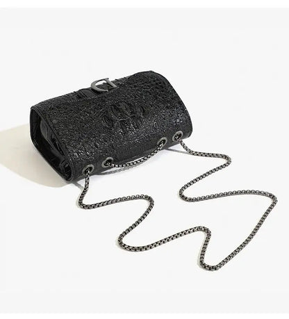 Veloria™ Luxe Panther Chain Flap Bag 