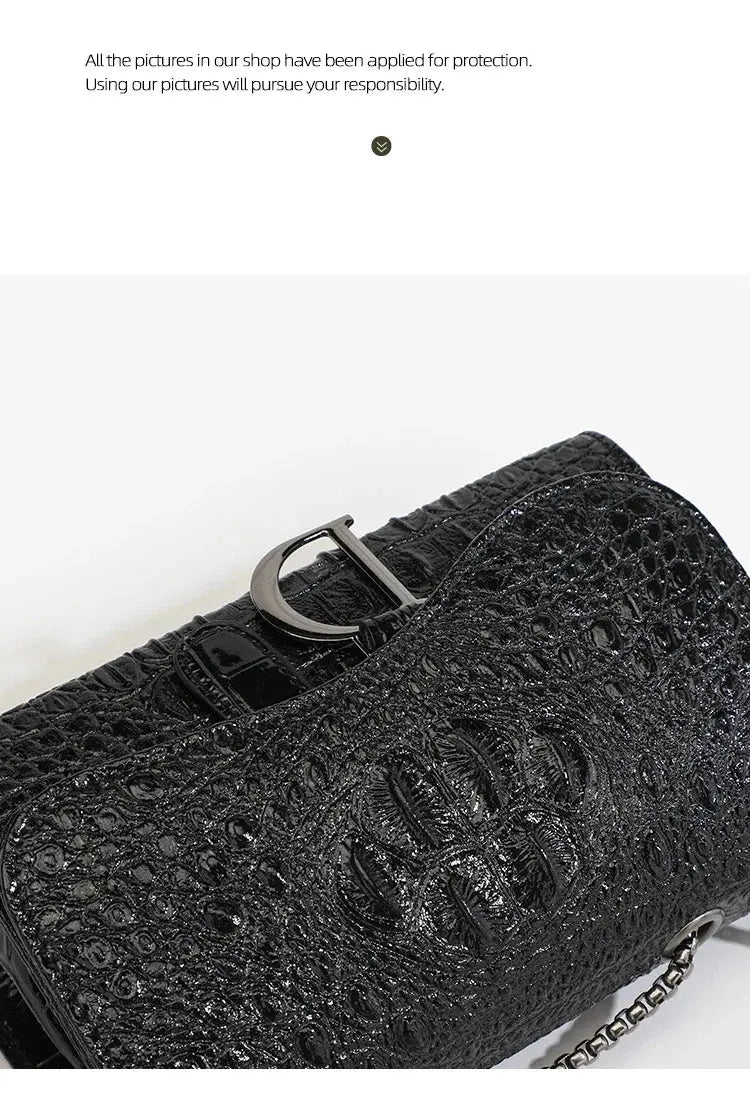 Veloria™ Luxe Panther Chain Flap Bag 