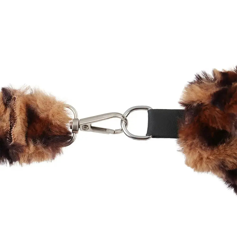 Veloria™ Plush Leopard Shoulder Bag 