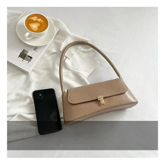 Veloria™ Retro Flap Shoulder Bag 