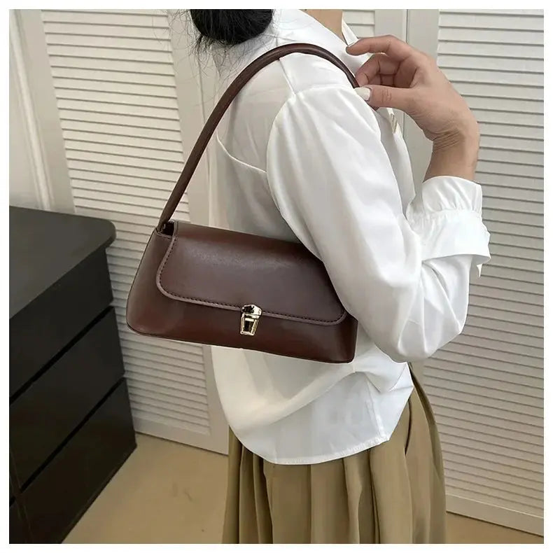 Veloria™ Retro Flap Shoulder Bag 