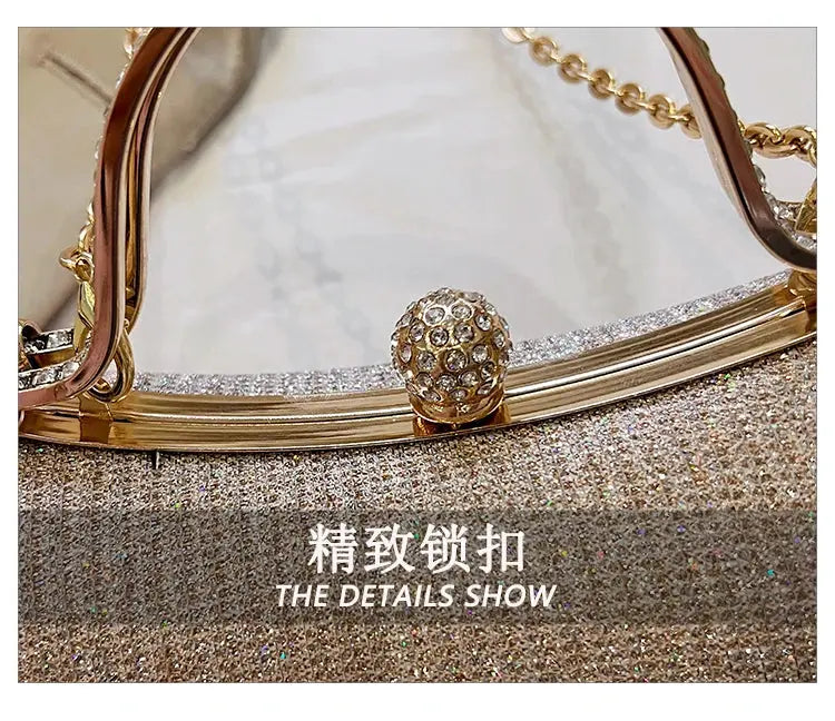 Veloria™ Shell-Shaped Shoulder 