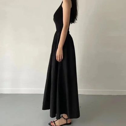 Veloria™ Sleeveless Black Midi Dress 