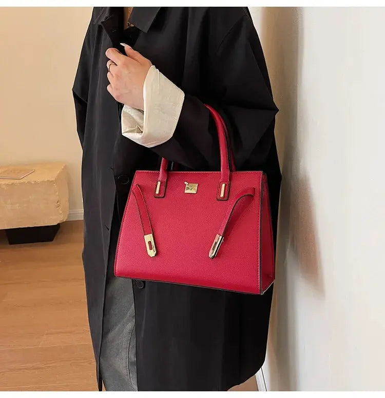 Veloria™ Urban Stitchline Tote 