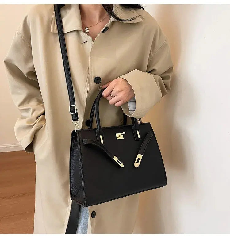 Veloria™ Urban Stitchline Tote 