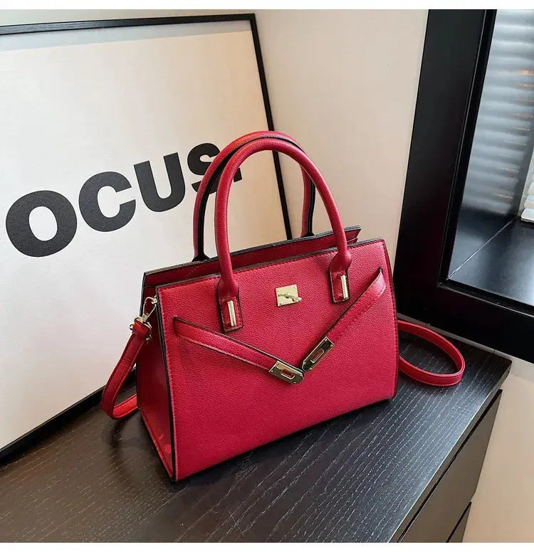 Veloria™ Urban Stitchline Tote 