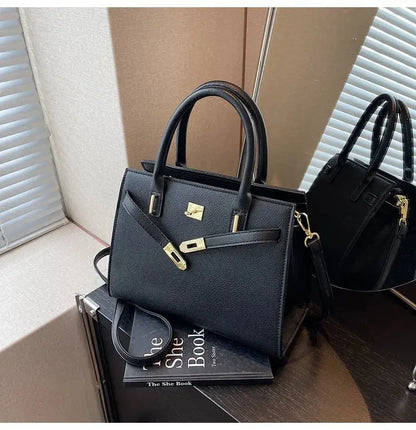 Veloria™ Urban Stitchline Tote 