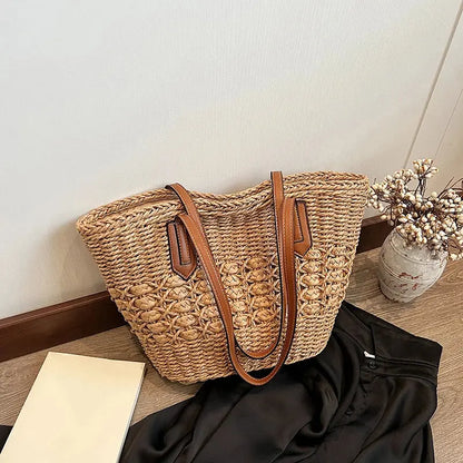 Veloria™ Woven Straw Bucket Bag 