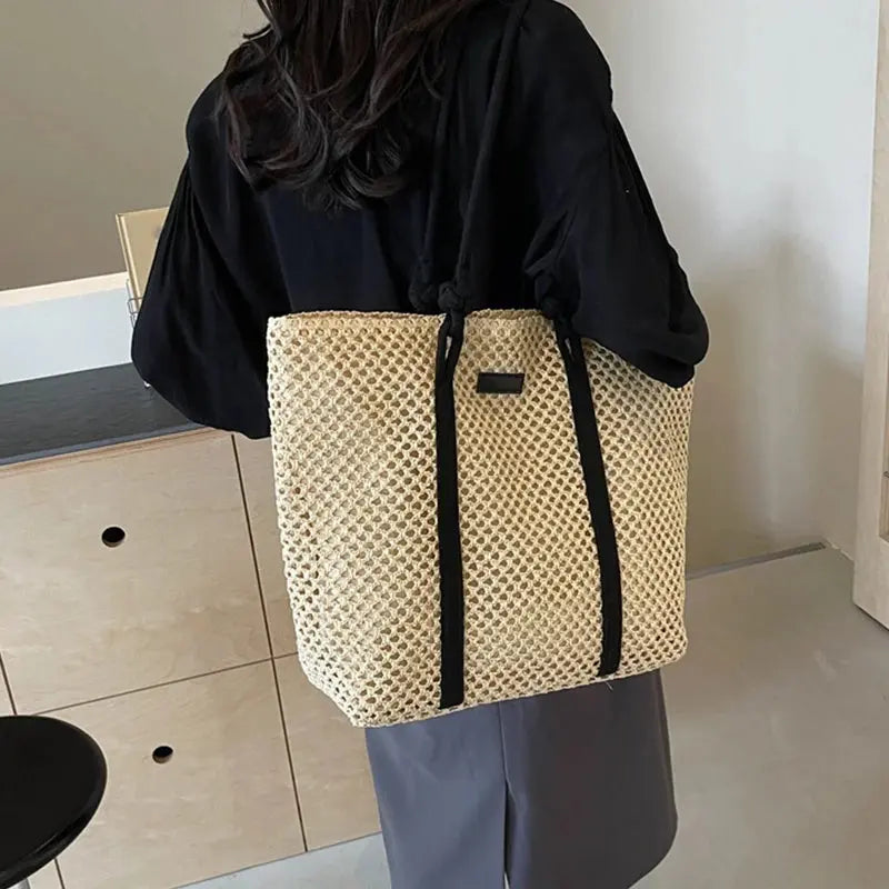 Veloria™ Woven Straw Casual Tote 