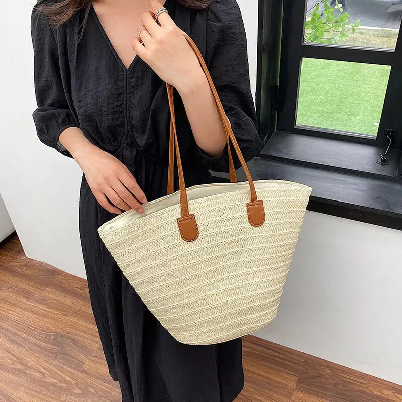 Veloria™ Woven Straw Tote 