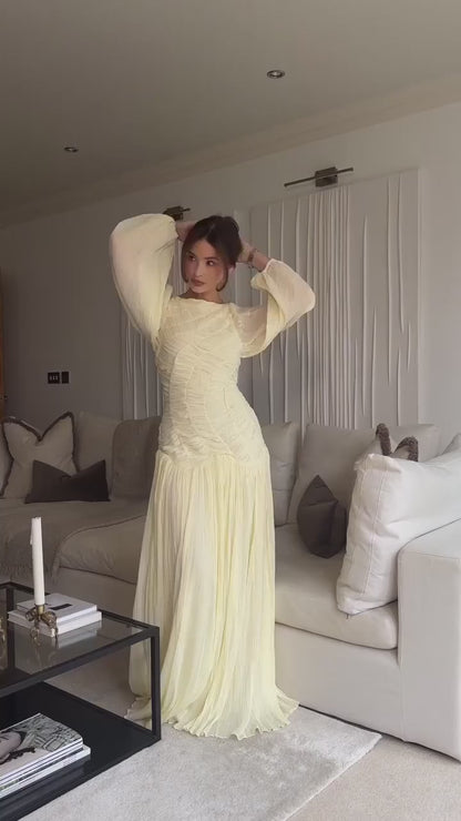 Veloria™ Pleated Lantern Sleeve Maxi Dress