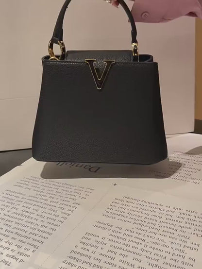 Veloria™ Minimalist V