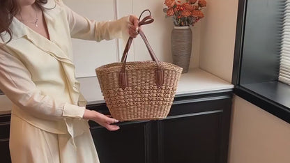 Veloria™ Woven Straw Bucket Bag